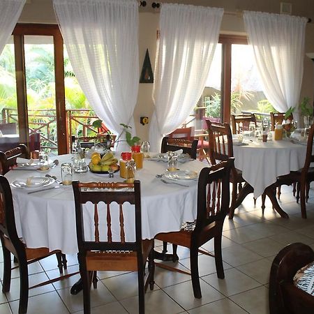 Hornbill House Bed & Breakfast Mtubatuba Екстериор снимка