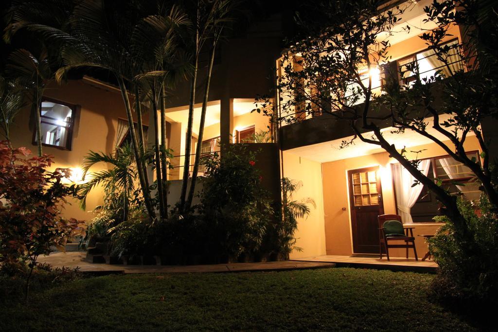 Hornbill House Bed & Breakfast Mtubatuba Екстериор снимка